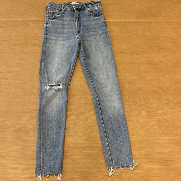 Zara Denim - Women's Zara Size 8 80s High Rise Skinny Jeans